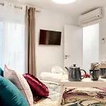 Comfortable House In With Terrace Σπίτι διακοπών
