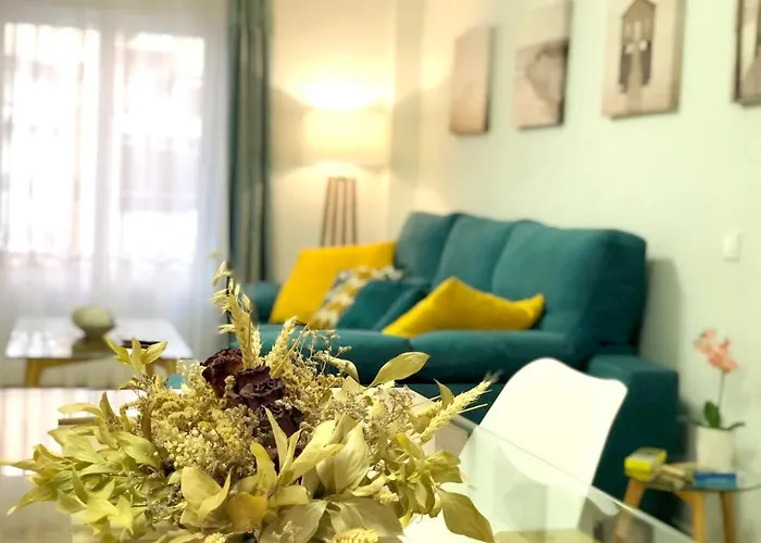 Comfortable House In With Terrace Vakantiehuis