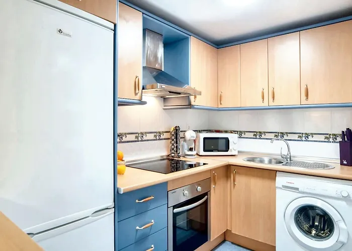 Comfortable House In With Terrace Vakantiehuis Fuengirola