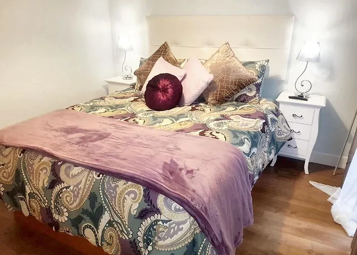 Comfortable House In With Terrace *