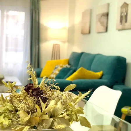 Comfortable House In With Terrace 別荘