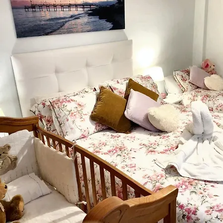 Дом отдыха Comfortable House In With Terrace *