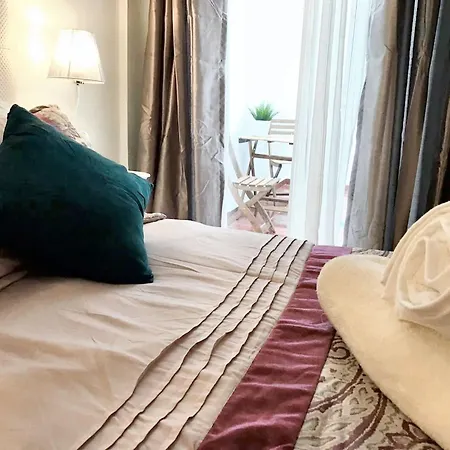 Comfortable House In With Terrace