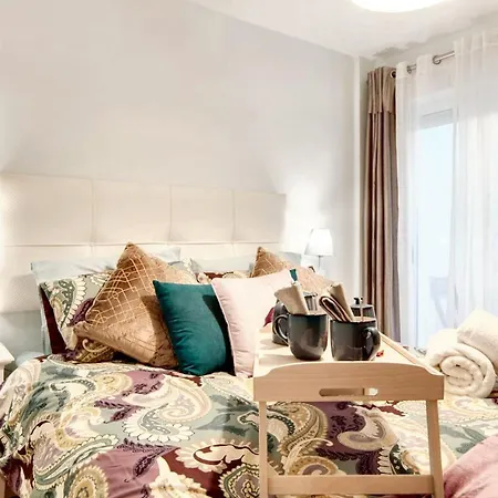 Comfortable House In With Terrace Дом отдыха *