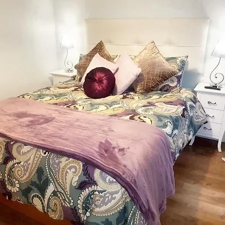 Comfortable House In With Terrace *