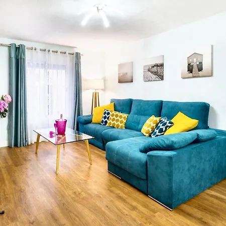 Comfortable House In With Terrace