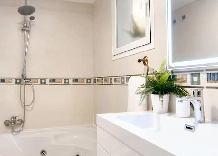 Holiday home Comfortable House In With Terrace *